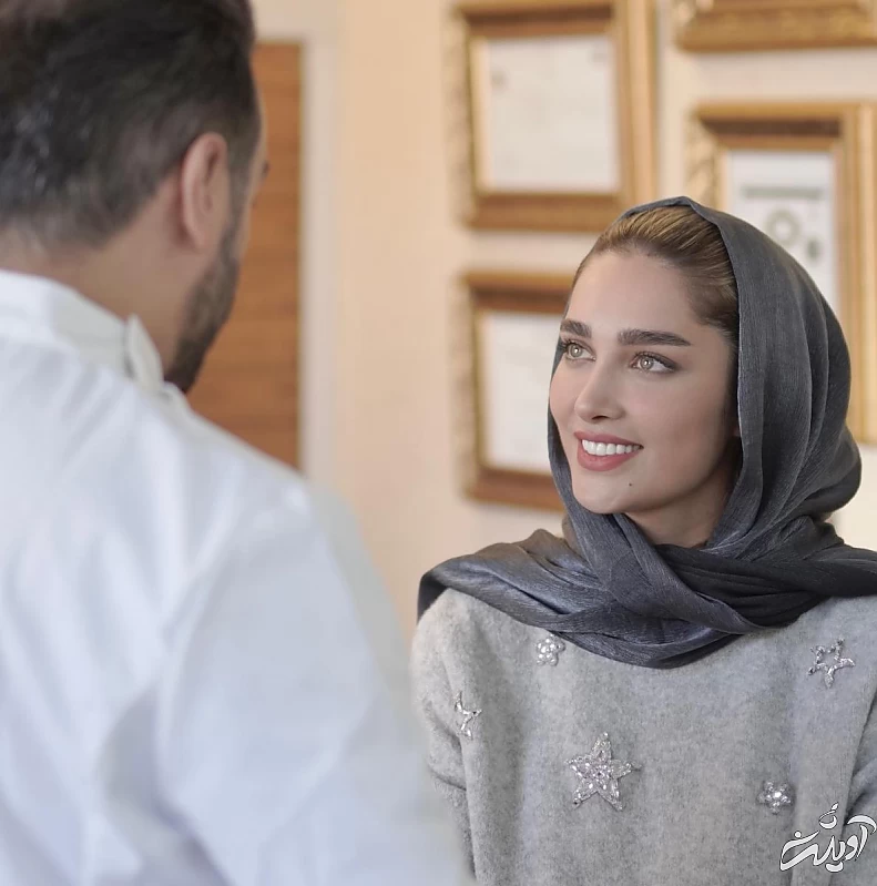 آناشید حسینی